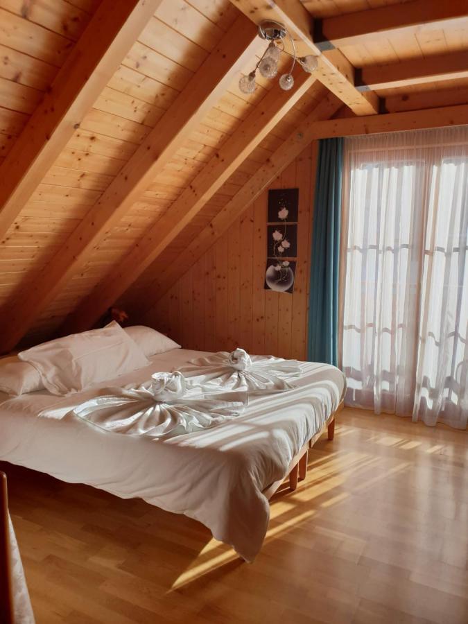 Al Sentiero Di Charly Bed & Breakfast Tarvisio Exterior foto